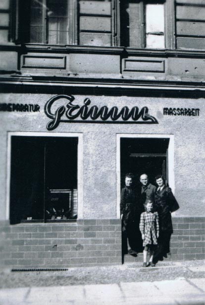 Grimms Schuhe in Berlin-Wedding im Jahr 1929