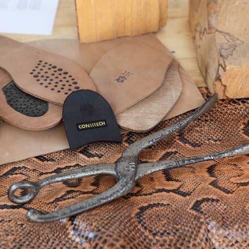 Maßschuhe Material Leder Sohlen Maßschuhe Material Leder Sohlen